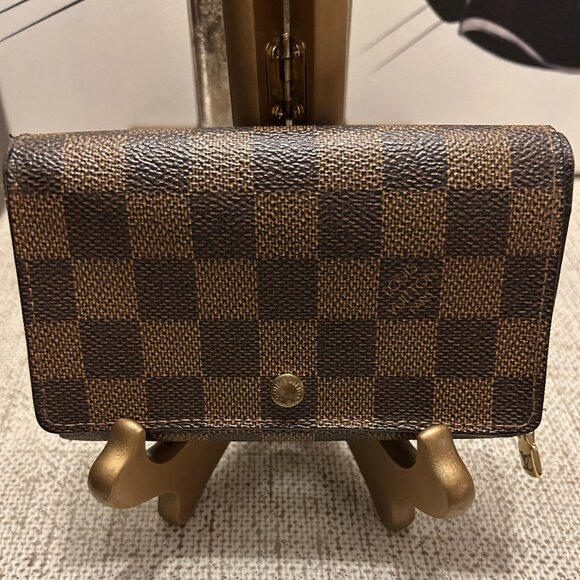 Louis Vuitton Damier Ebene Porte-Monnaie Tresor Wallet - Picture 2 of 16